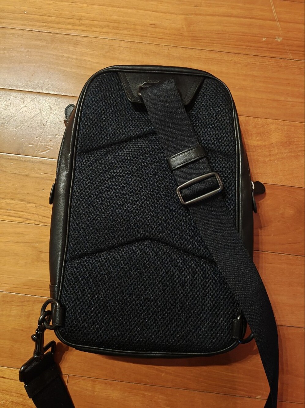 Coach Graham Pack - Picture 3 of 3